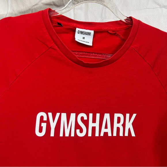 GYMSHARK Red tee - Picture 3 of 5